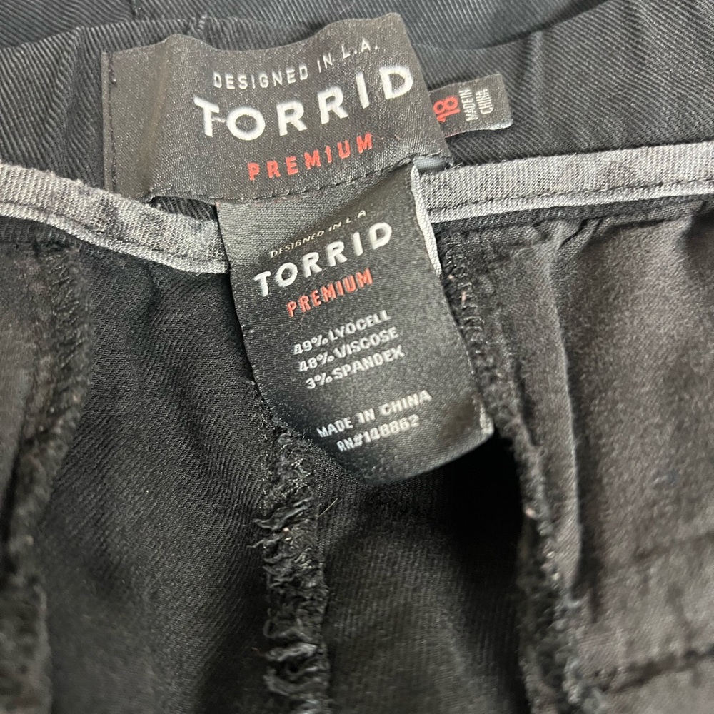 Torrid‎ pants. - Picture 3 of 3
